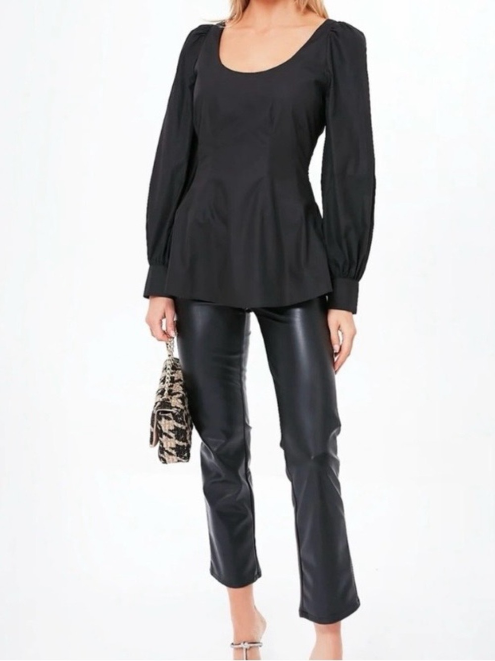 NWT Tuckernuck Pomander Place Dianne Black Blouse Sz M Fitted‎ Waist Puff Sleeve
